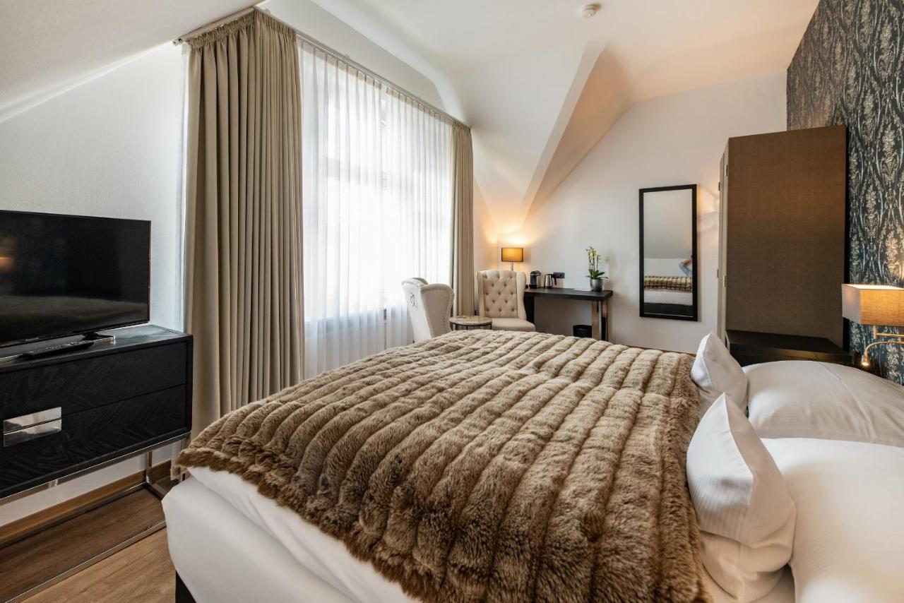 Boutique-Hotel Villa Anna ไอเซนัค ภายนอก รูปภาพ