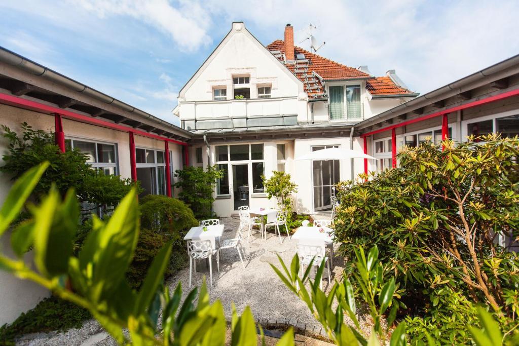 Boutique-Hotel Villa Anna ไอเซนัค ภายนอก รูปภาพ